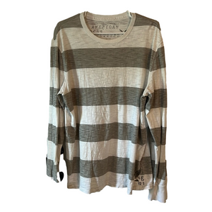 AMERICAN EAGLE OUTFITTERS Athletic Fit Large pull over long sleeve Shirt.